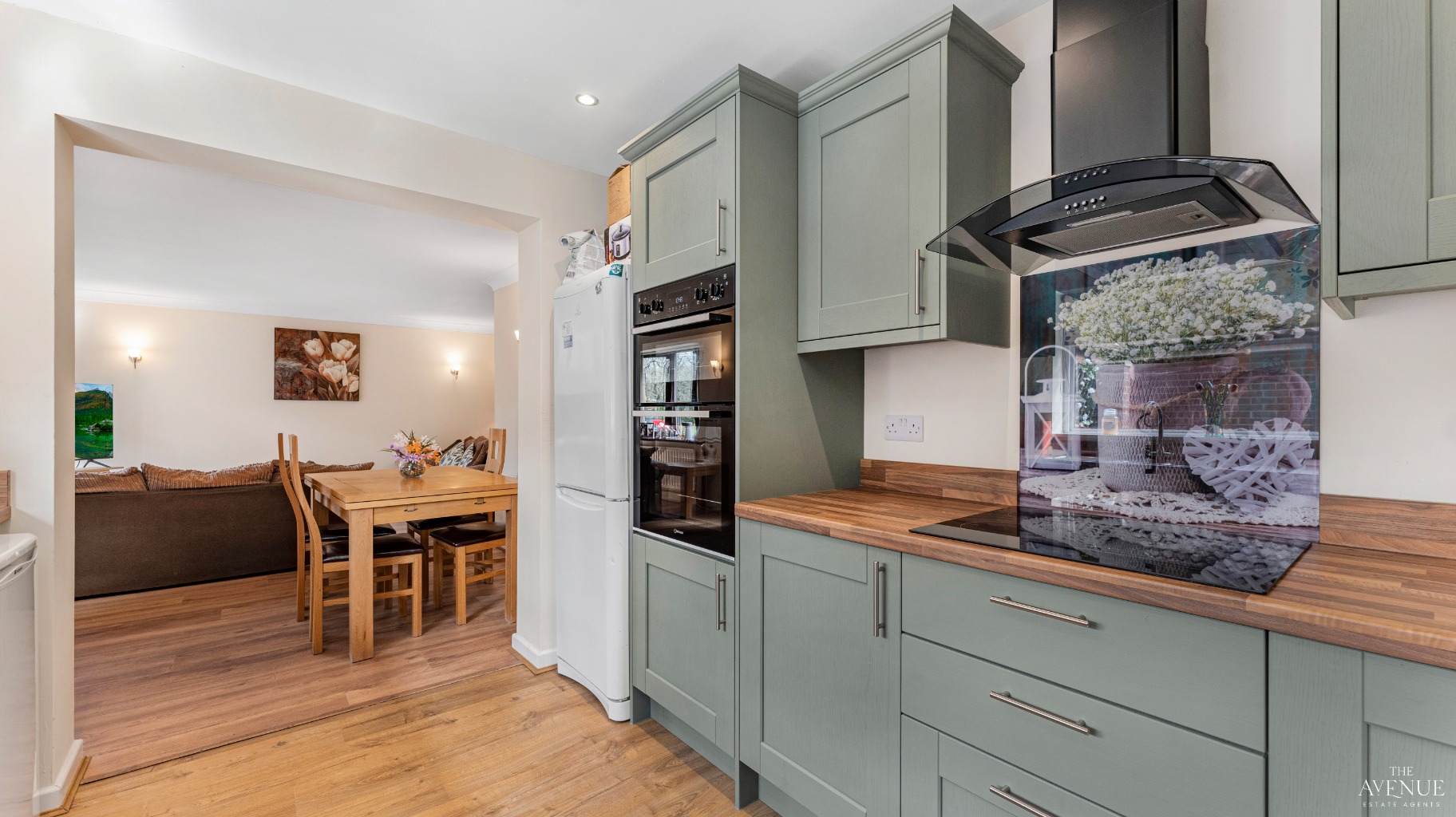 3 bed semi-detached bungalow for sale in Fledburgh Drive, Sutton Coldfield  - Property Image 6