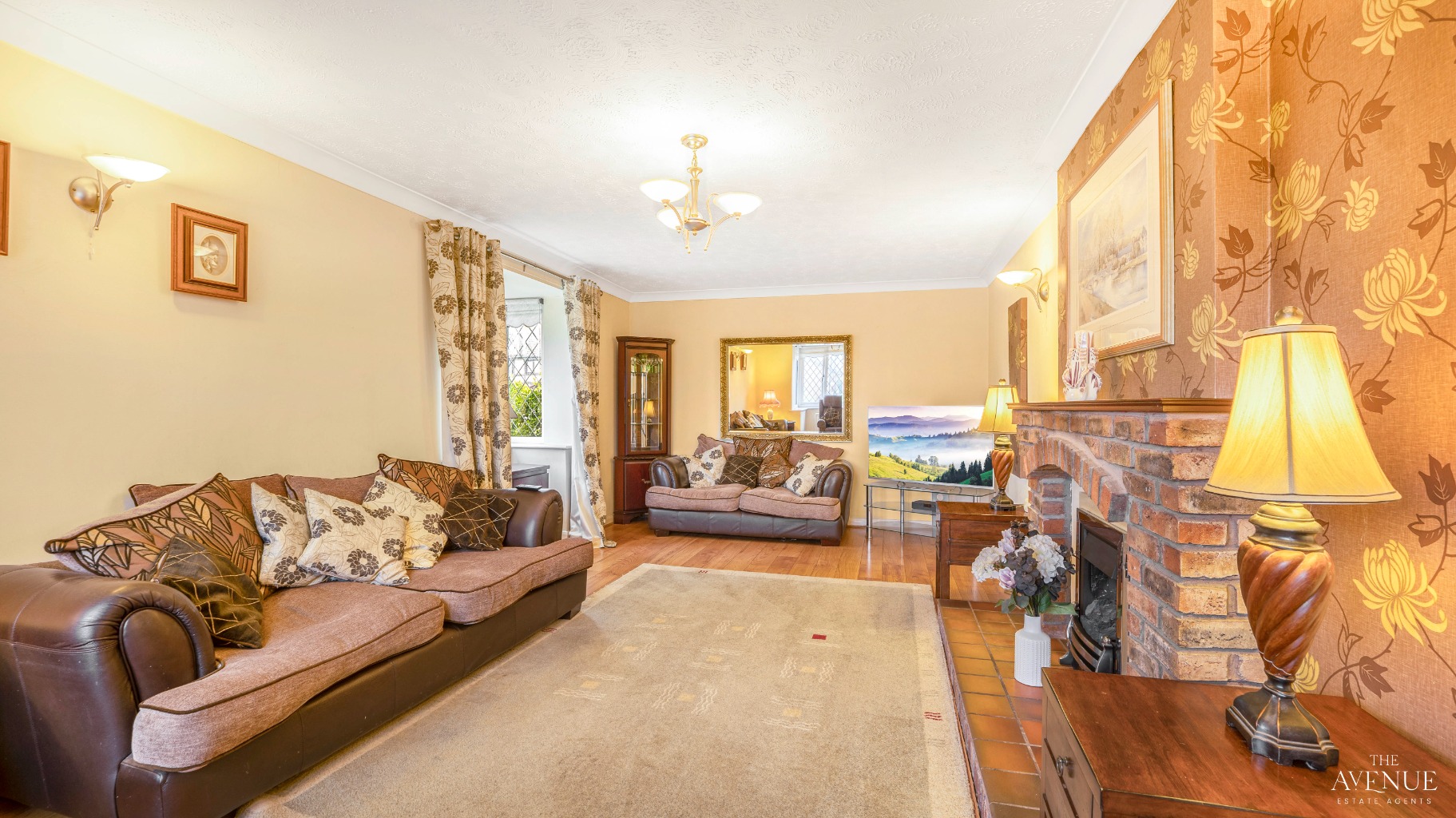 4 bed detached house for sale in The Saplings, Sutton Coldfield 3