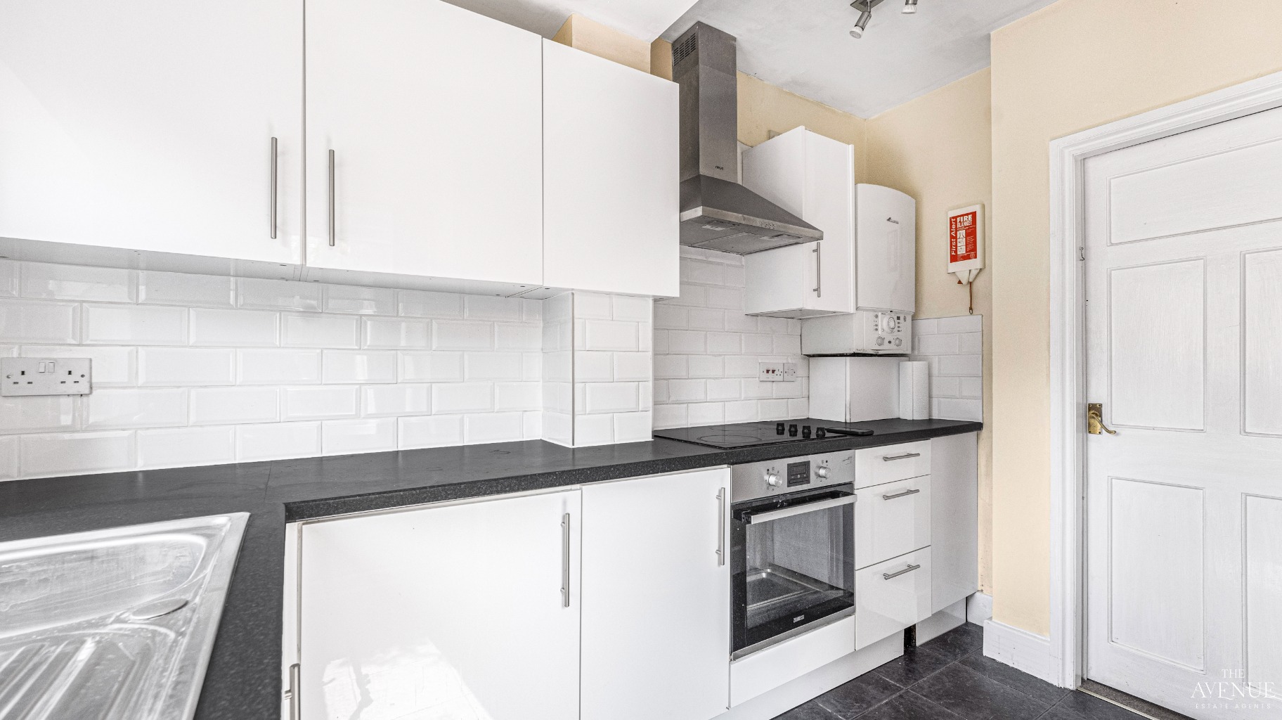 3 bed semi-detached house for sale in Sutton Coldfield, West Midlands, B72  - Property Image 13