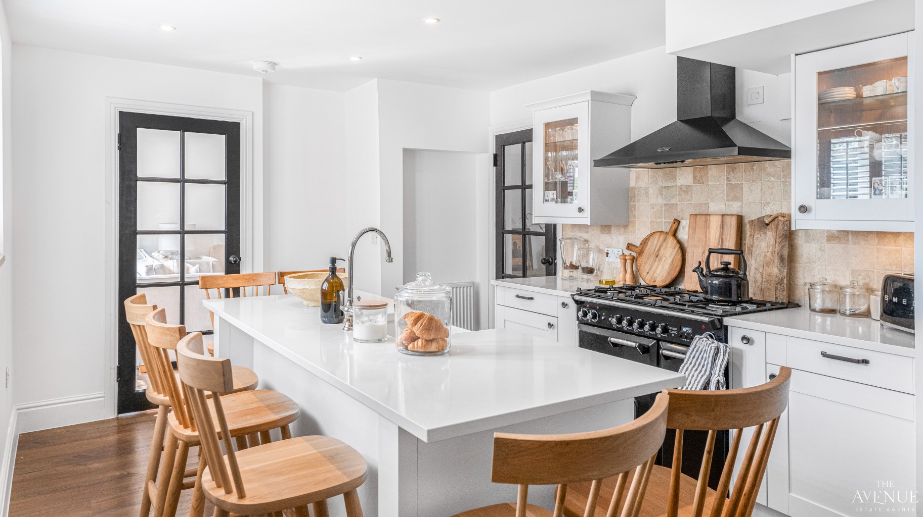3 bed detached house for sale in Malvern Drive, Aldridge, West Midlands  - Property Image 25