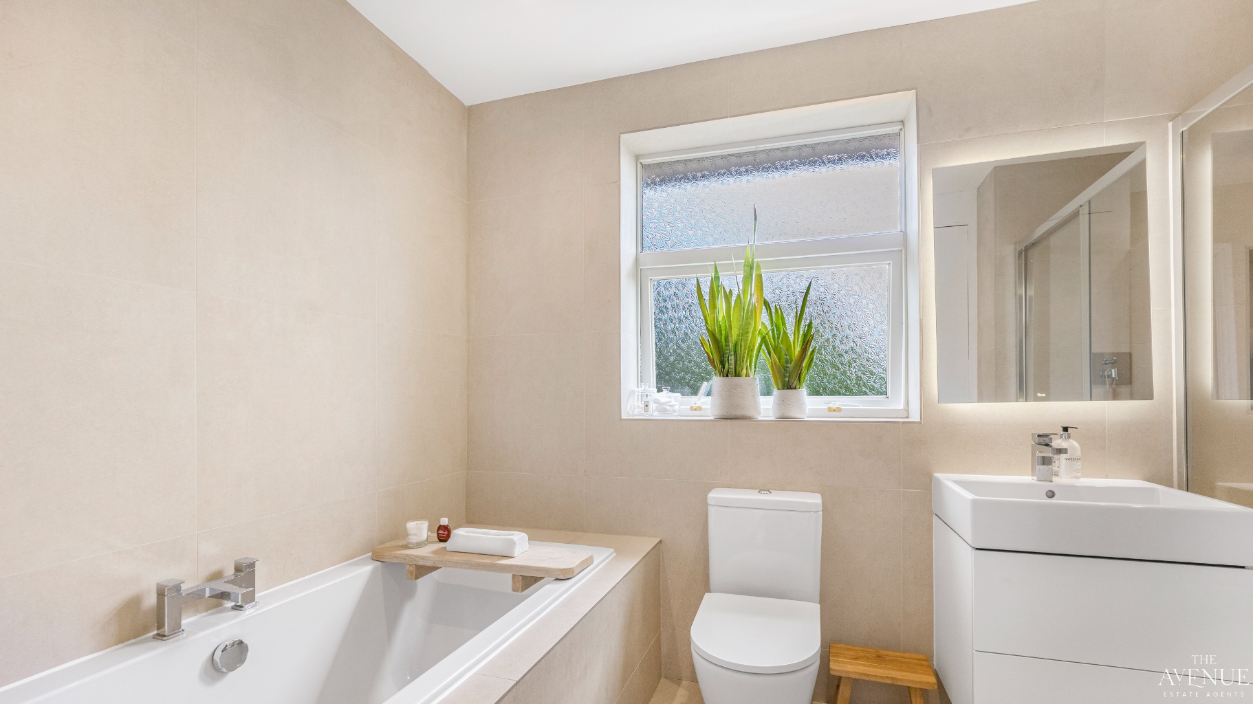 3 bed detached house for sale in Malvern Drive, Aldridge, West Midlands  - Property Image 46
