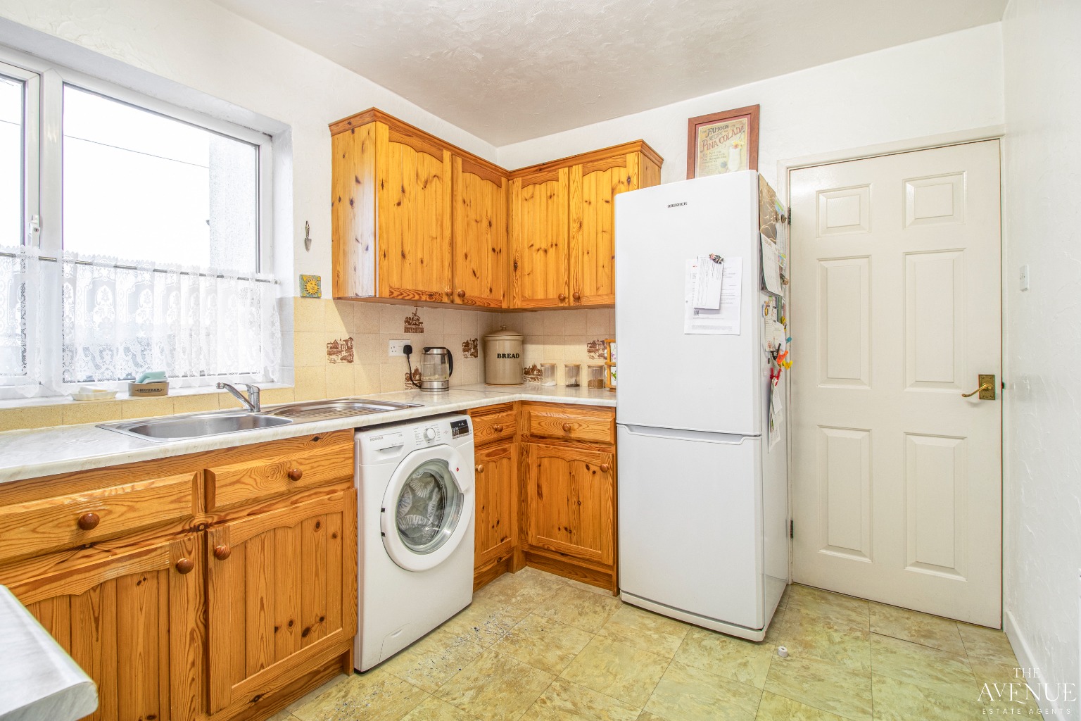 3 bed semi-detached house for sale in Lynn Lane, Lynn. 10