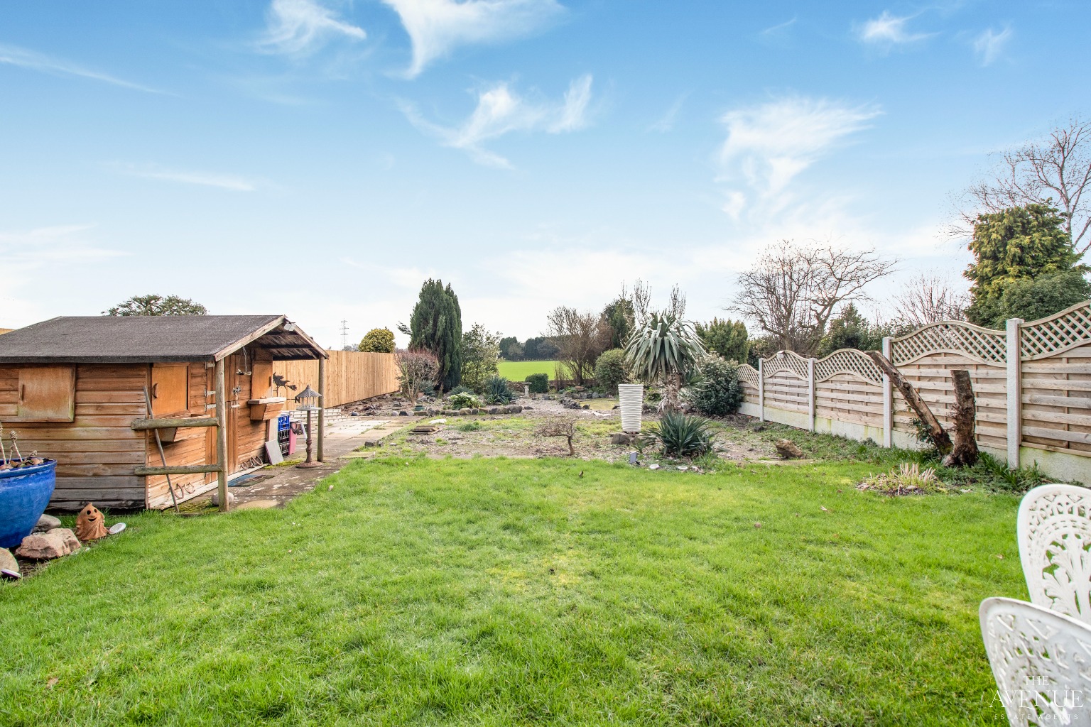 3 bed semi-detached house for sale in Lynn Lane, Lynn. 19