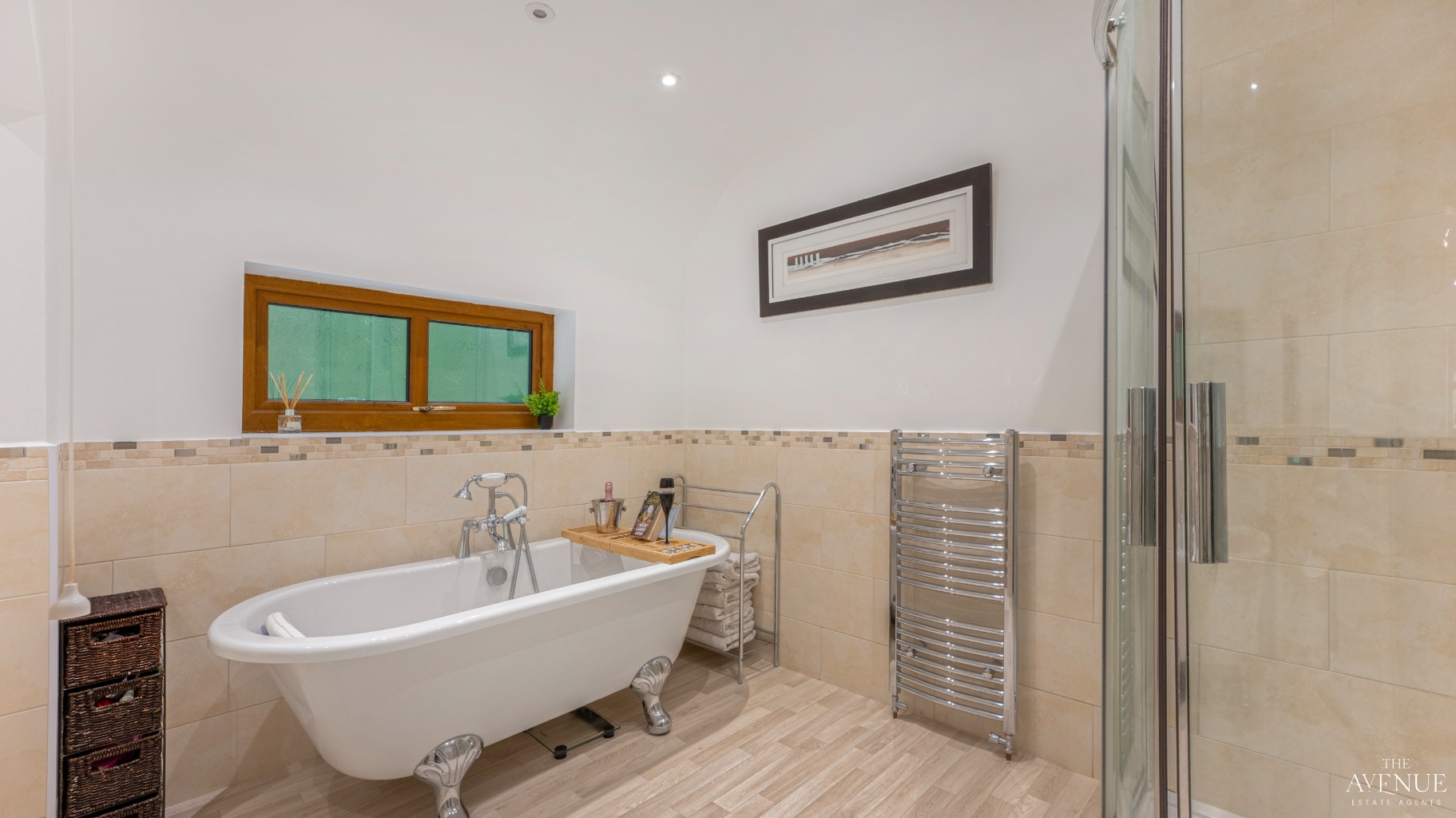 5 bed detached house for sale in Holly Farm Chorley -5 bedroom country home with a separate 2-bedroom annex. 20