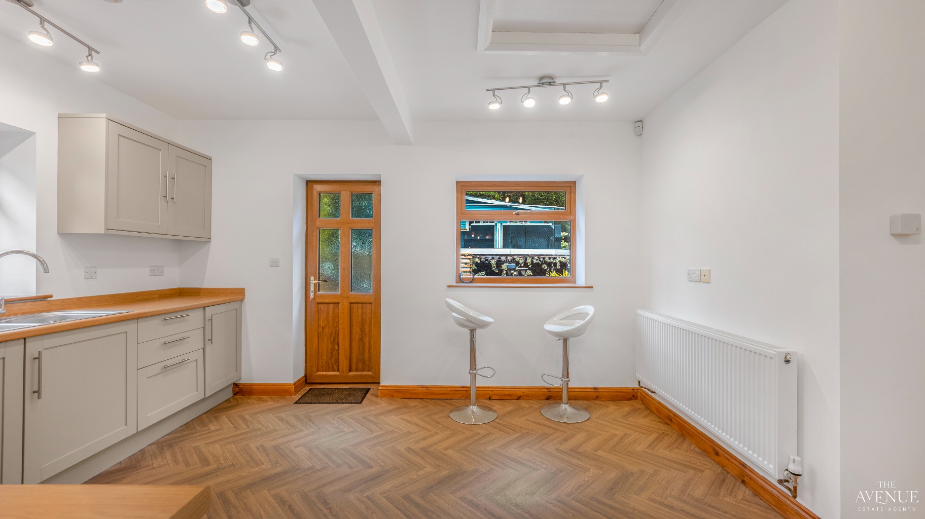 5 bed detached house for sale in Holly Farm Chorley -5 bedroom country home with a separate 2-bedroom annex. 25
