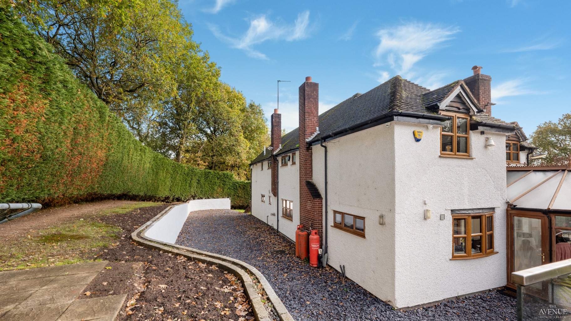 5 bed detached house for sale in Holly Farm Chorley -5 bedroom country home with a separate 2-bedroom annex. 41