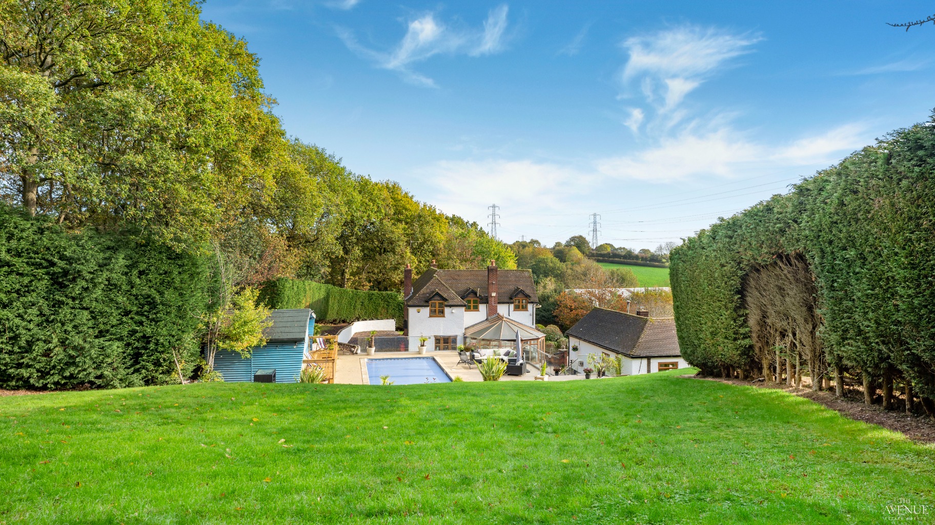 5 bed detached house for sale in Holly Farm Chorley -5 bedroom country home with a separate 2-bedroom annex. 40