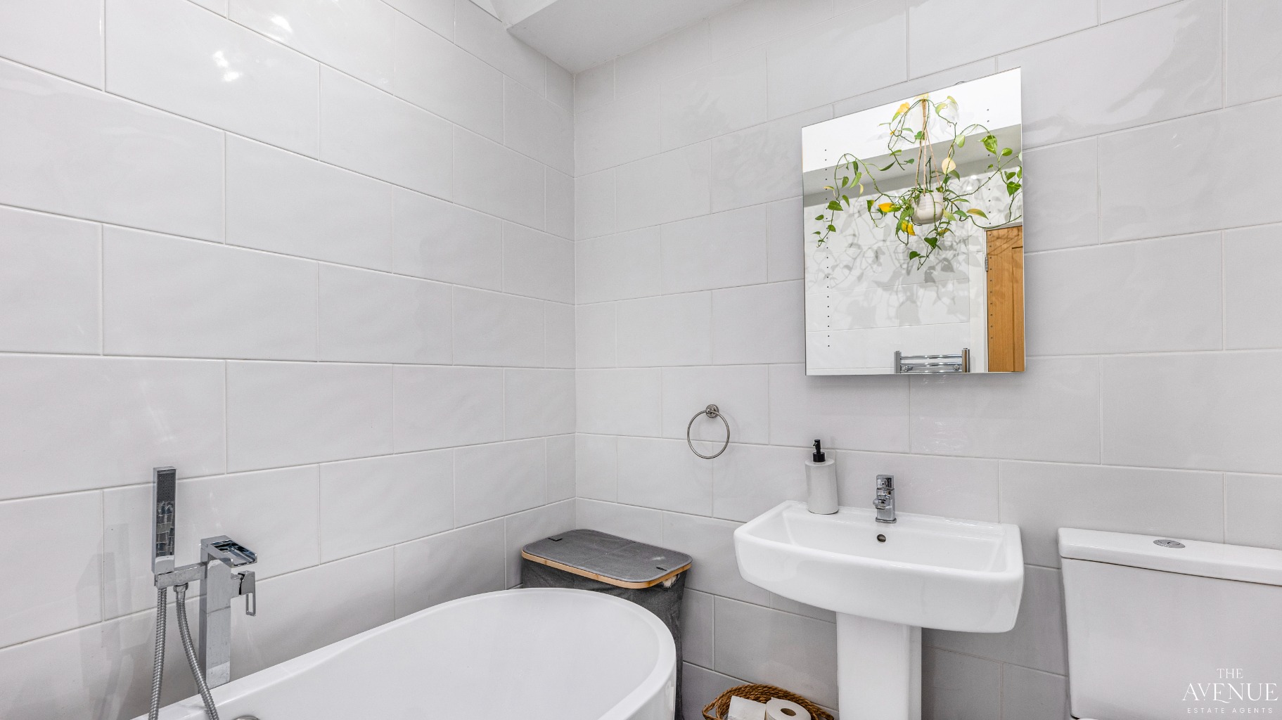 4 bed detached house for sale in Birmingham Road, Shenstone. 21