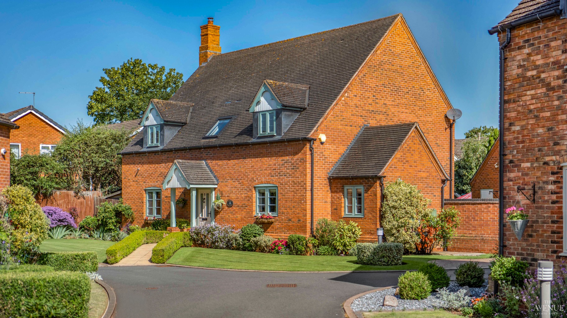 4 bed detached house for sale in Broomhalls Croft Alrewas  - Property Image 1