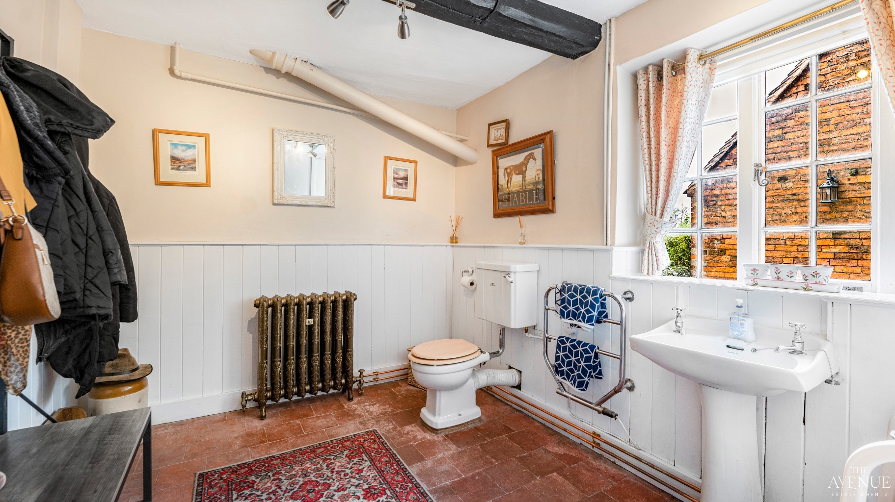 7 bed farm house for sale in Curborough Grange, Lichfield. - Property Image 22