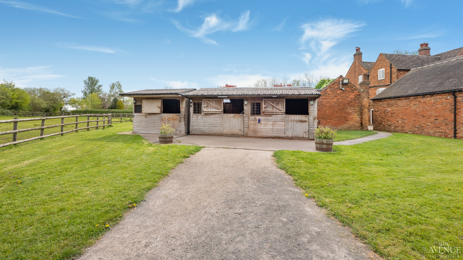 7 bed farm house for sale in Curborough Grange, Lichfield. 48