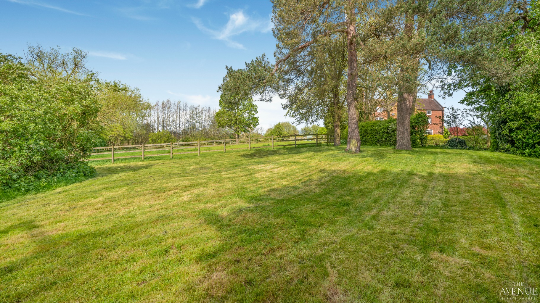 7 bed farm house for sale in Curborough Grange, Lichfield. 43