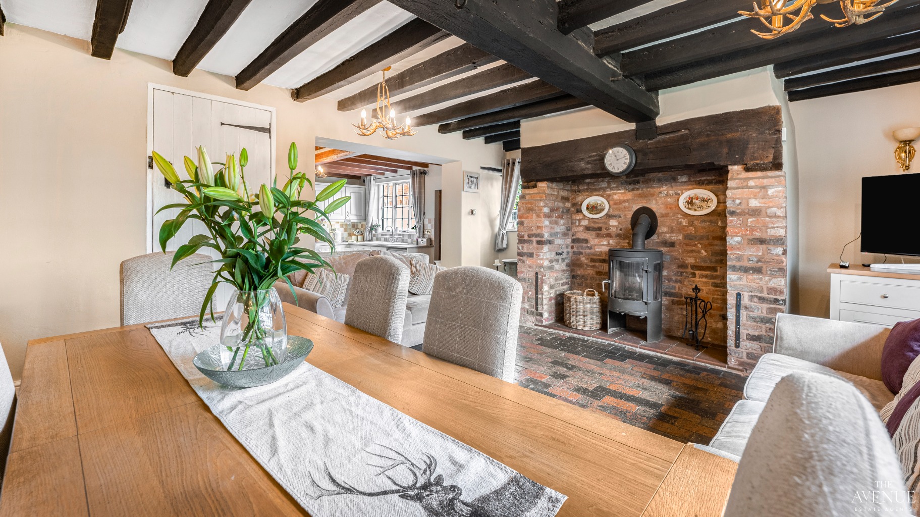 7 bed farm house for sale in Curborough Grange, Lichfield. 4
