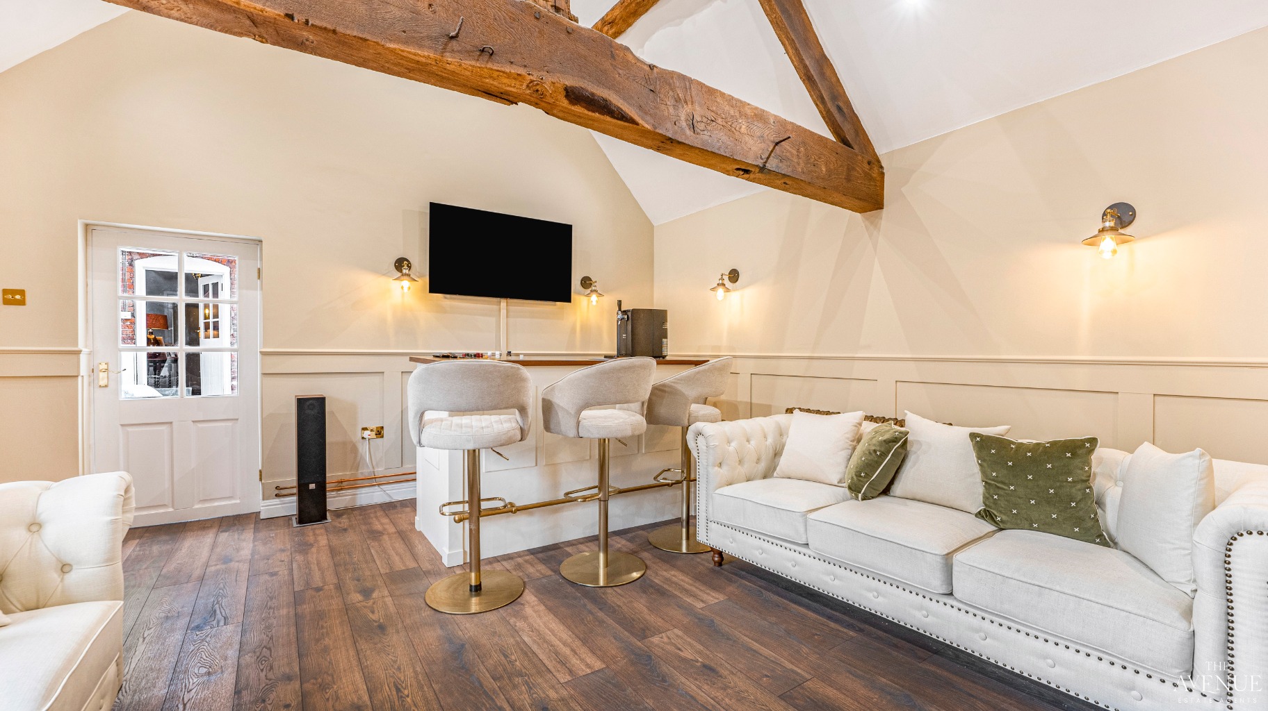 7 bed farm house for sale in Curborough Grange, Lichfield. - Property Image 19