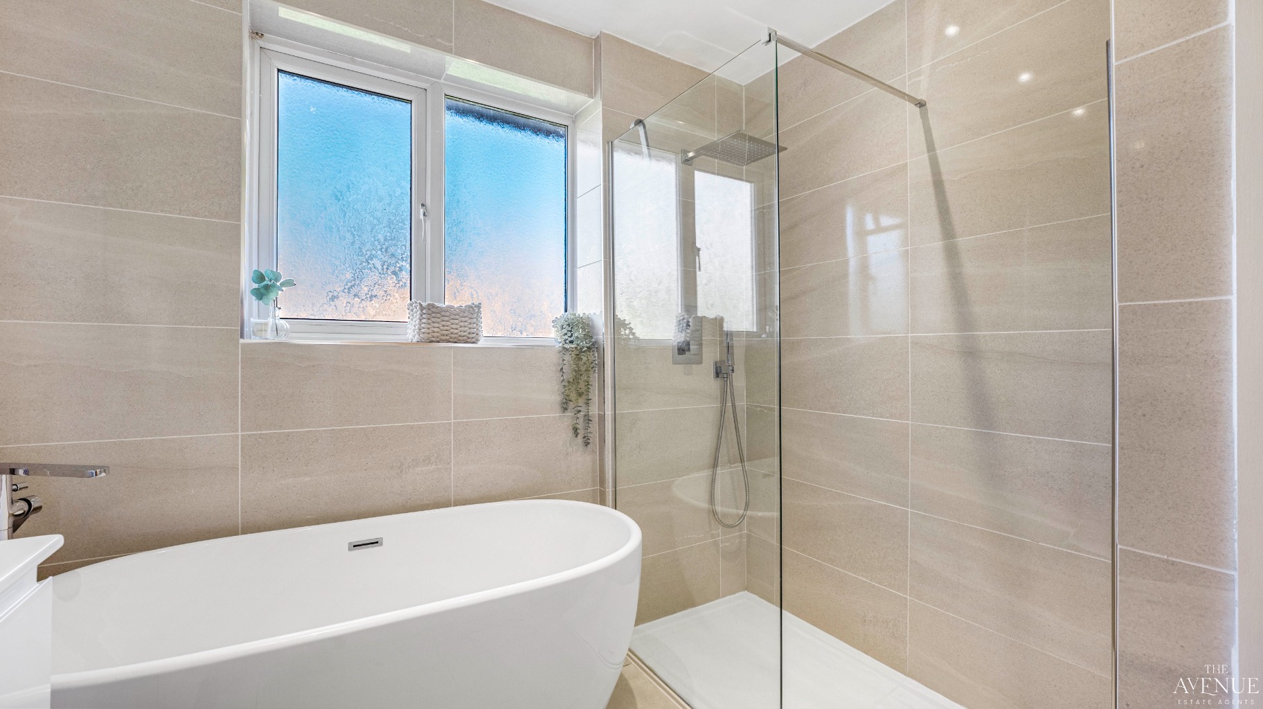 3 bed semi-detached house for sale in Bickley Avenue, Little Aston, Sutton Coldfield. - Property Image 20
