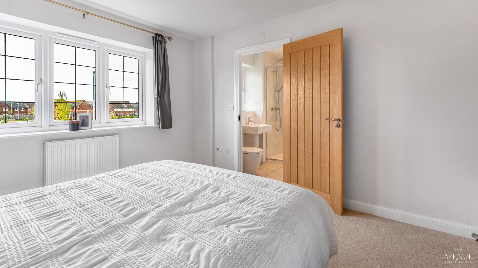 4 bed detached house for sale in Hillside Road, Tatenhill. 11