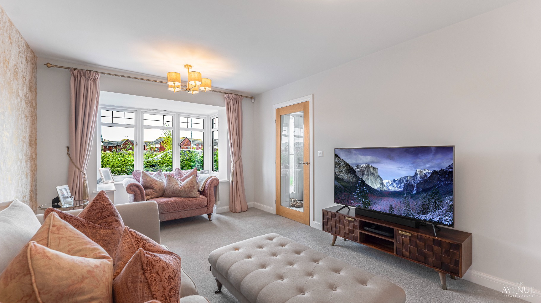 4 bed detached house for sale in Hillside Road, Tatenhill. 7