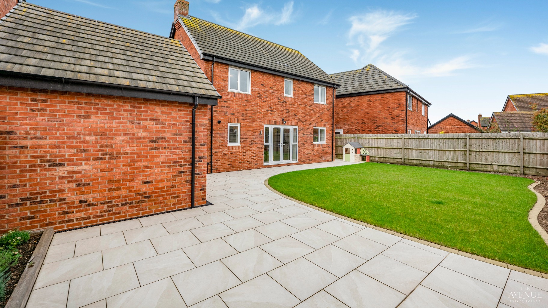 4 bed detached house for sale in Hillside Road, Tatenhill. - Property Image 23