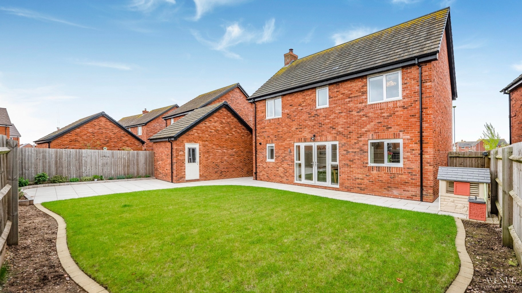 4 bed detached house for sale in Hillside Road, Tatenhill. - Property Image 2