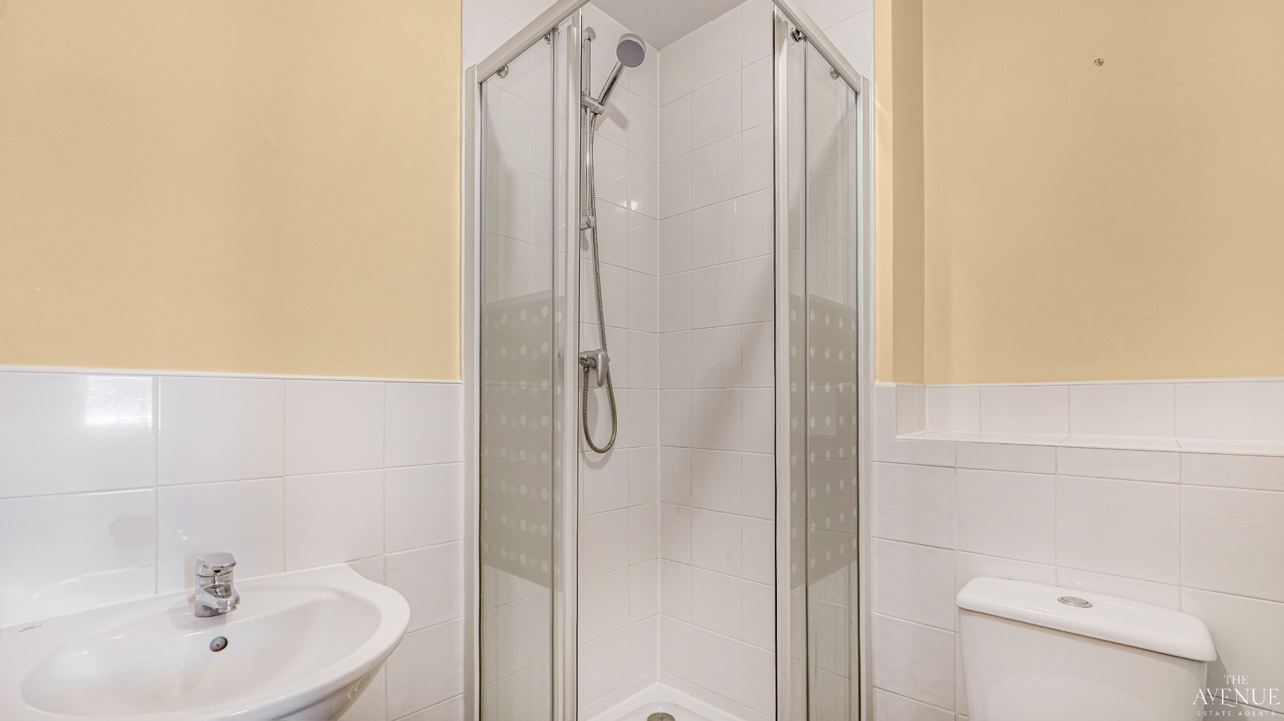 2 bed flat for sale in Evershed Way, Burton-On-Trent. 9