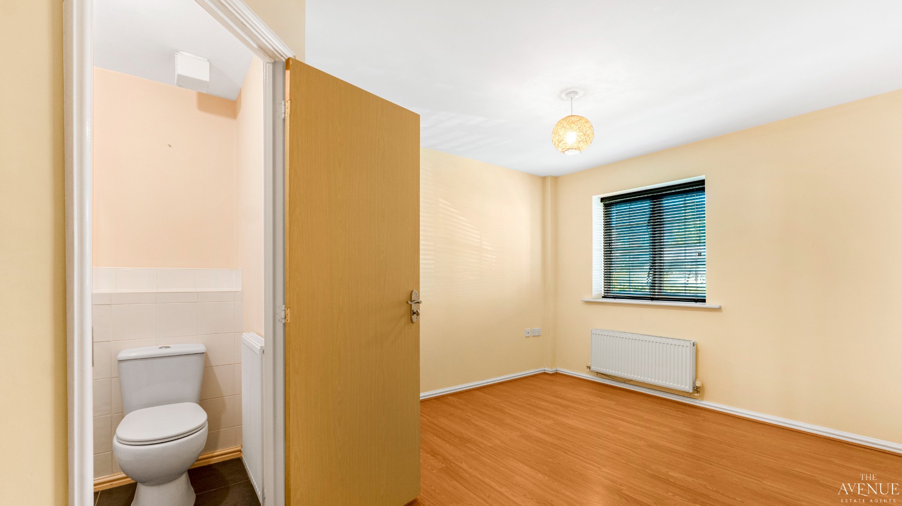 2 bed flat for sale in Evershed Way, Burton-On-Trent. 8