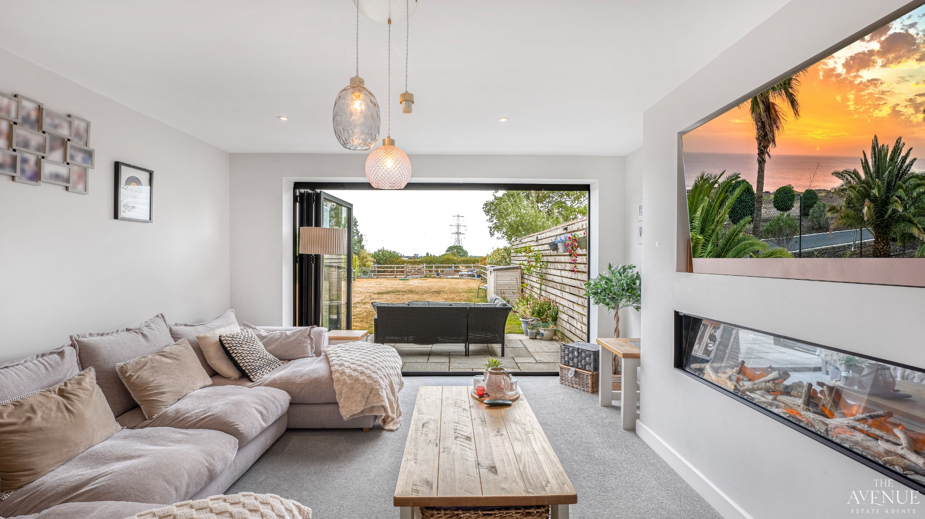 4 bed barn conversion for sale in Bramble Barn, The Old Coach House, Shenstone - Property Image 7