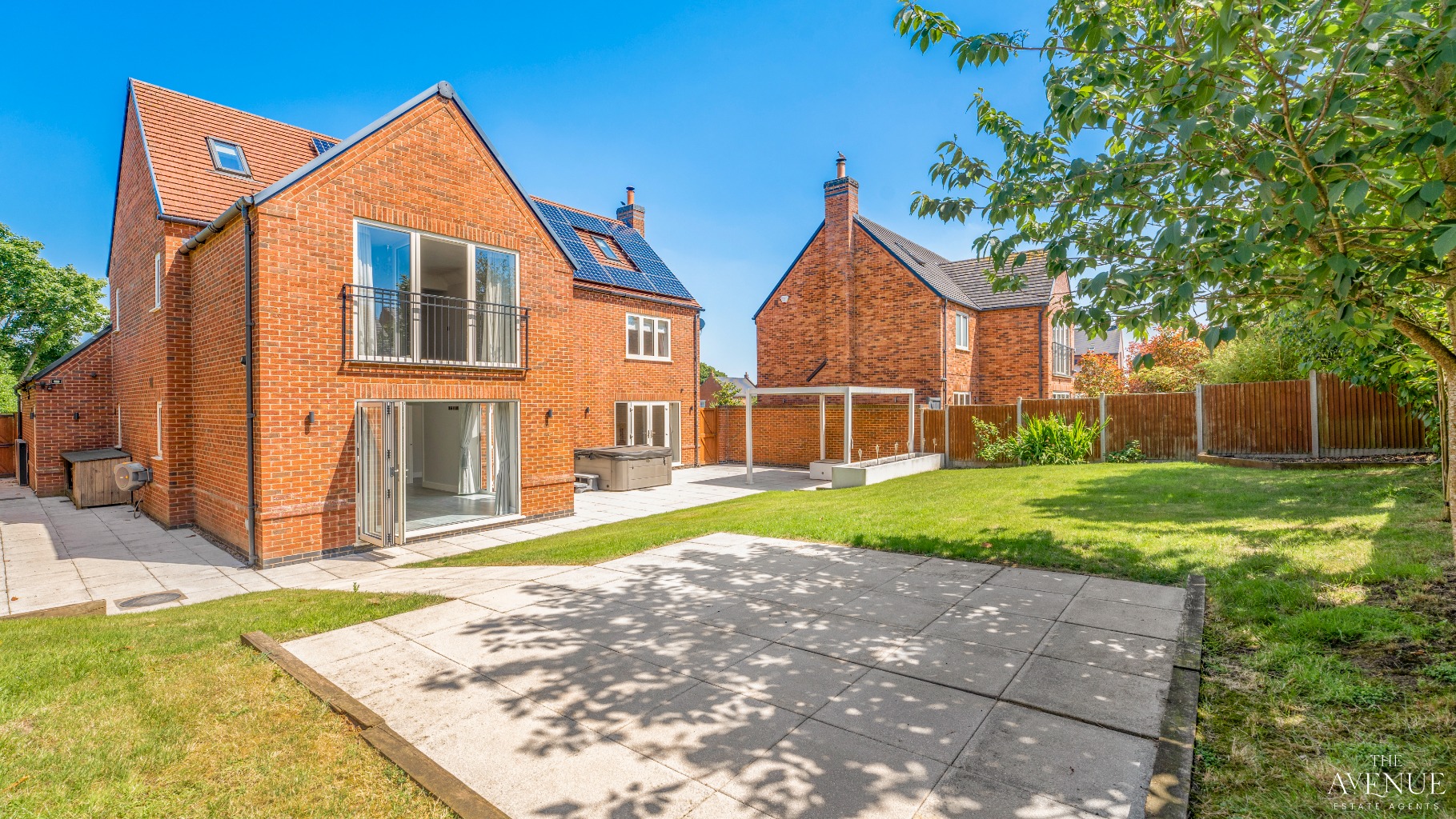 6 bed detached house for sale in Tudor Gardens, Burton Road, Tutbury, Staffordshire, DE13 9PL 15