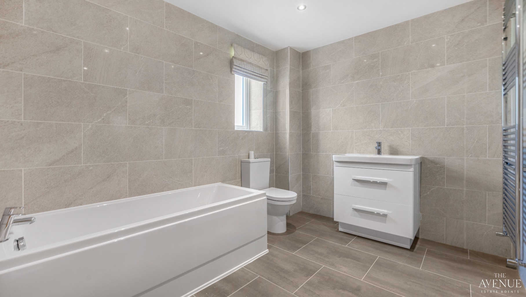 6 bed detached house for sale in Tudor Gardens, Burton Road, Tutbury, Staffordshire, DE13 9PL 19