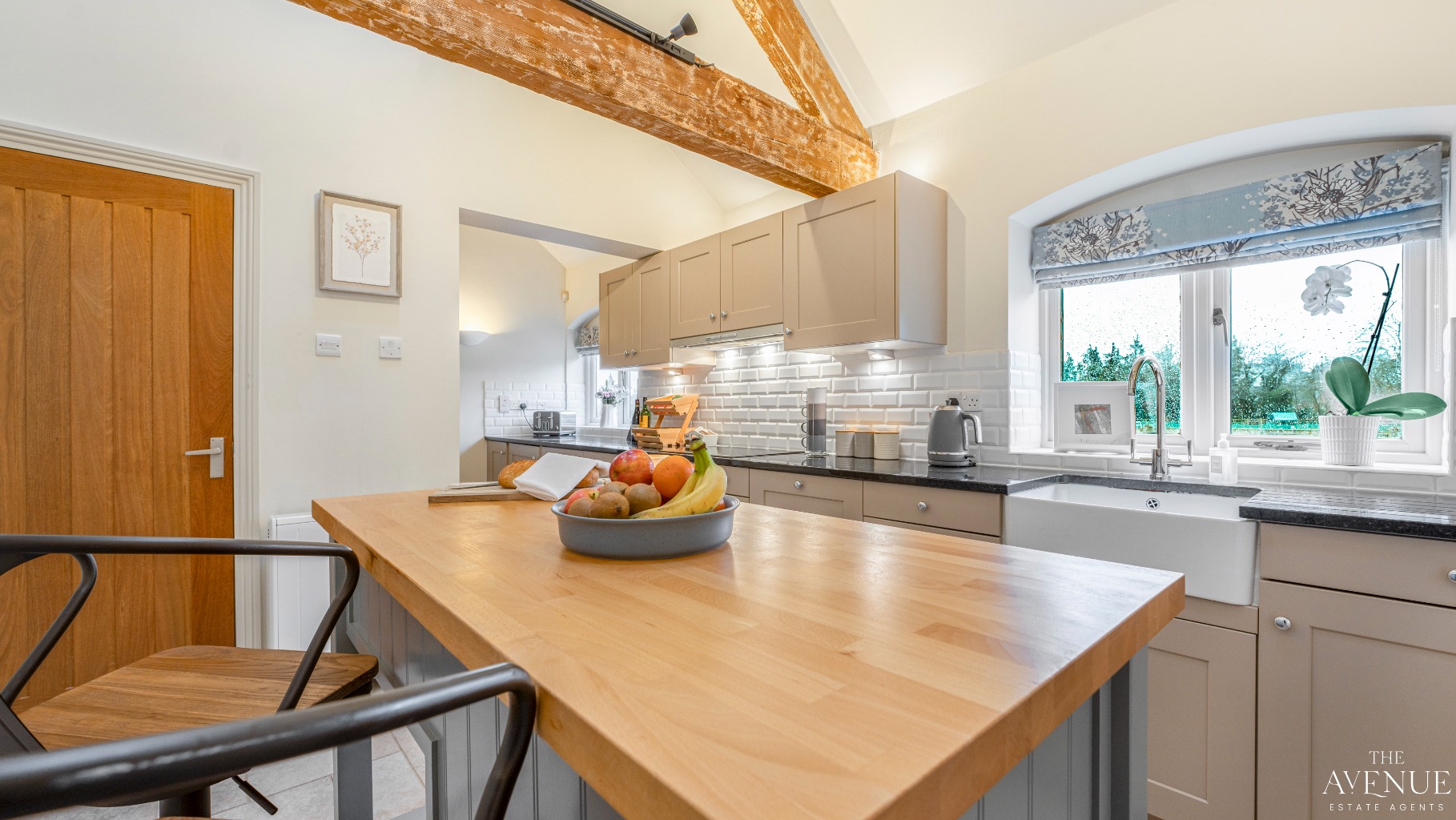 3 bed barn conversion for sale in The Stables, Hargate House Farm, Hilton, DE65 5FJ  - Property Image 4