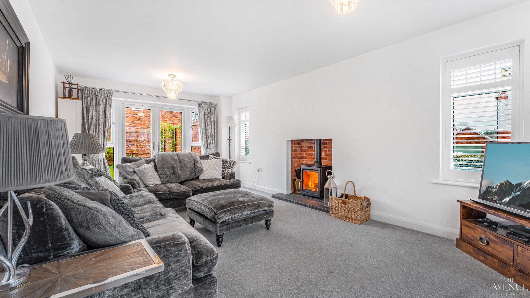 4 bed detached house for sale in Tithe Barn Gardens, Repton, Derbyshire, DE65 6SL 7