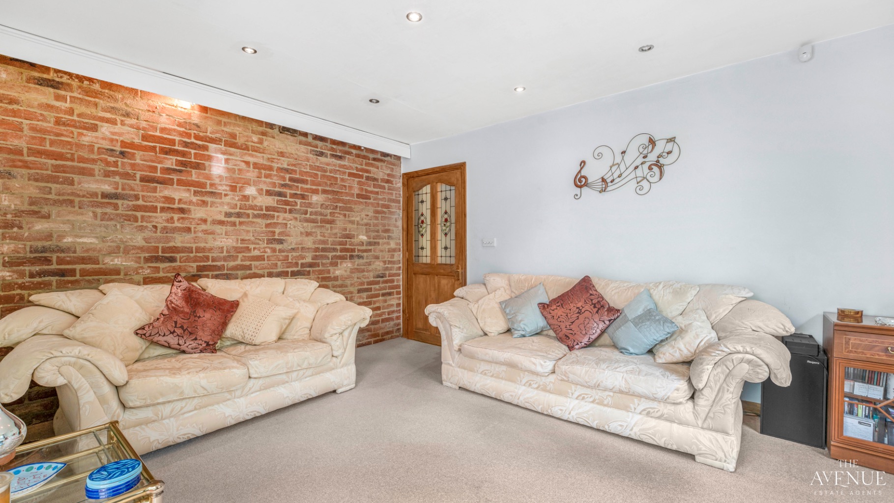3 bed detached house for sale in Meadow Lane, Hilton, Derbyshire, DE65 5LG 8