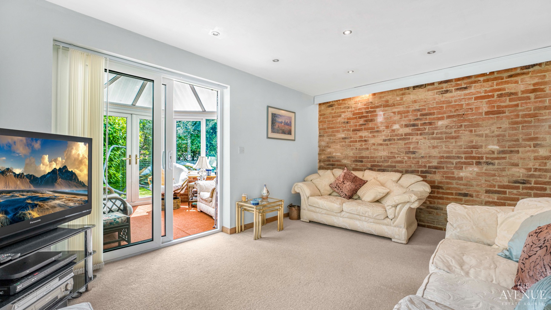 3 bed detached house for sale in Meadow Lane, Hilton, Derbyshire, DE65 5LG 7