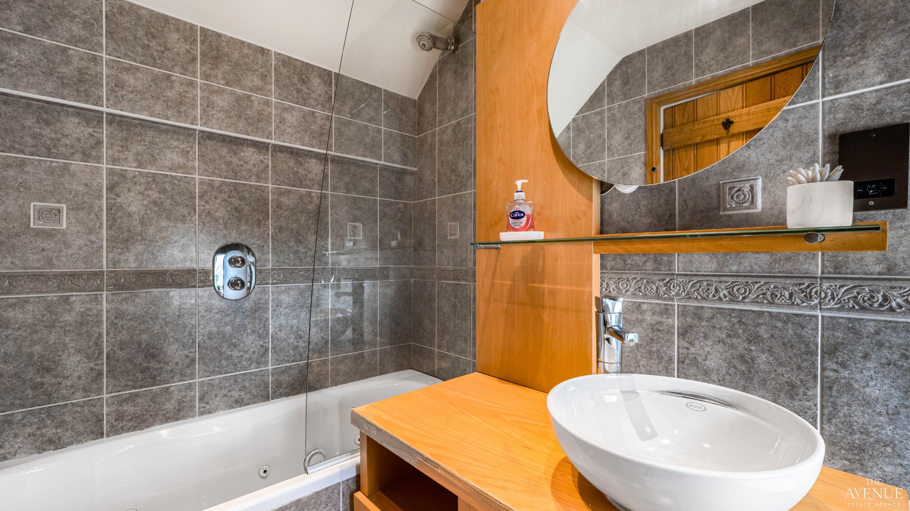 6 bed detached house for sale in Oak Tree House, Burton Road, Repton, Derbyshire, DE65 6FN 27