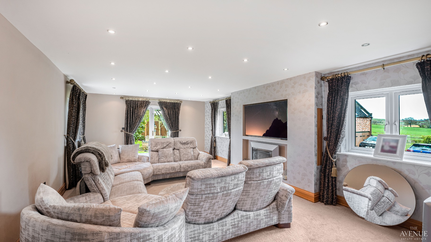 6 bed detached house for sale in Oak Tree House, Burton Road, Repton, Derbyshire, DE65 6FN 4