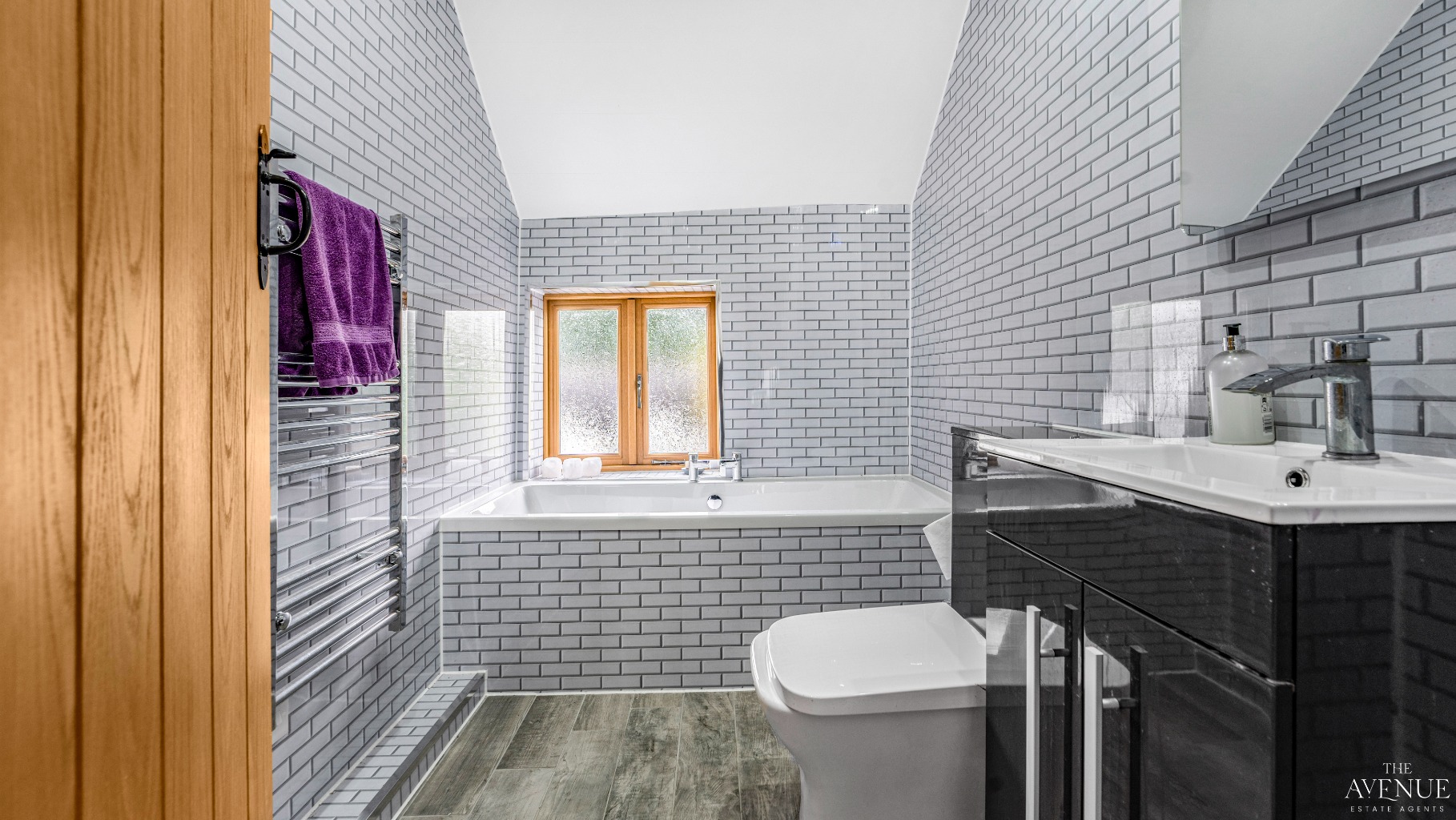 4 bed barn conversion for sale in The Stables, Hargate House Farm, Egginton Road, Hilton, Derbyshire, DE65 5FJ  - Property Image 21