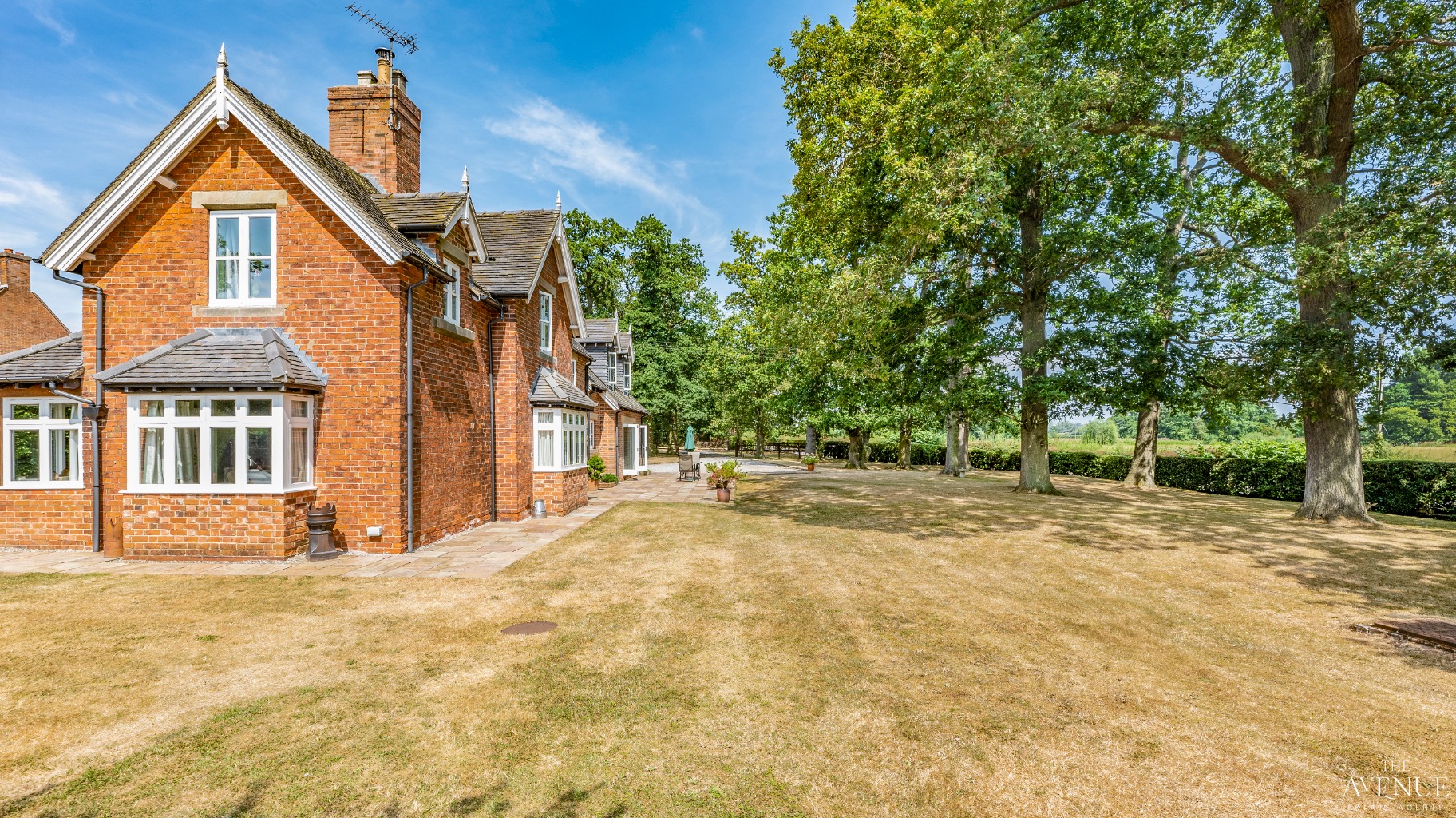 4 bed detached house for sale in Barton Lodge, Lodge Hill, Church Broughton, Derbyshire, DE65 5AL  - Property Image 37