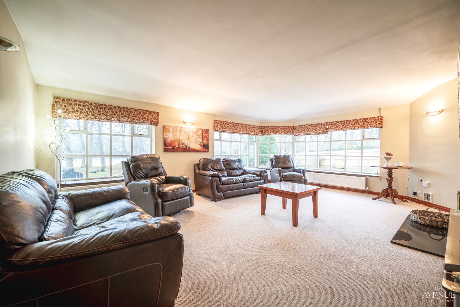 4 bed detached house to rent in Gun Room, Newstead Abbey Park 2