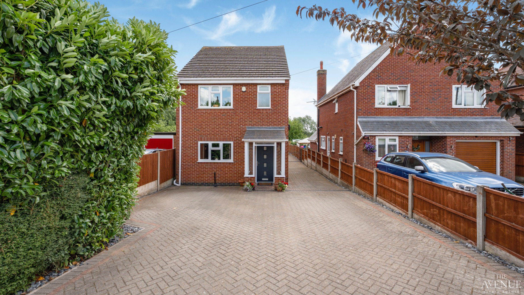 4 bed detached house for sale in High Lane West, West Hallam, Ilkeston, Derbyshire, DE7 6HQ