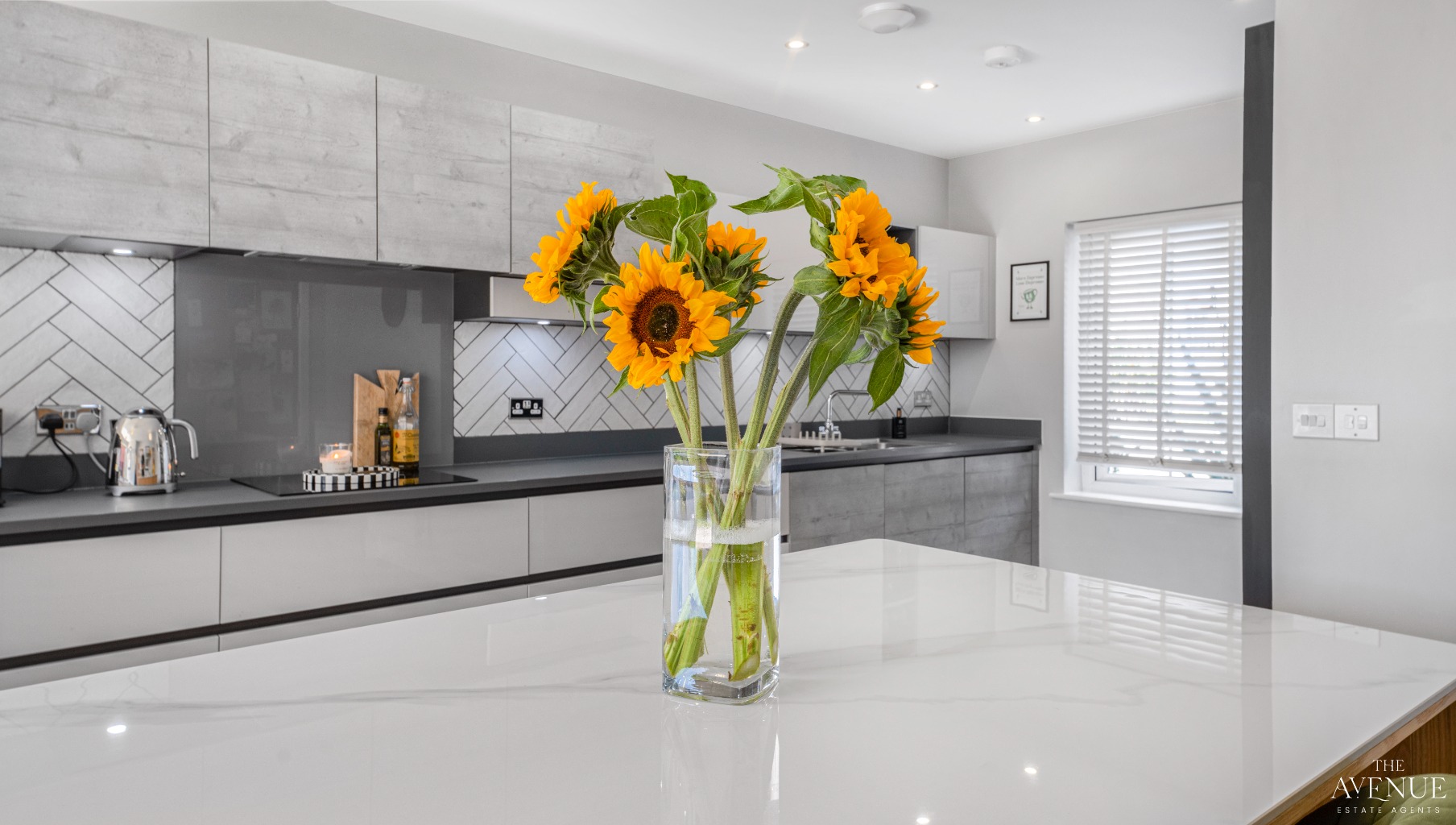6 bed detached house for sale in Damstead Park Avenue, Alfreton 8