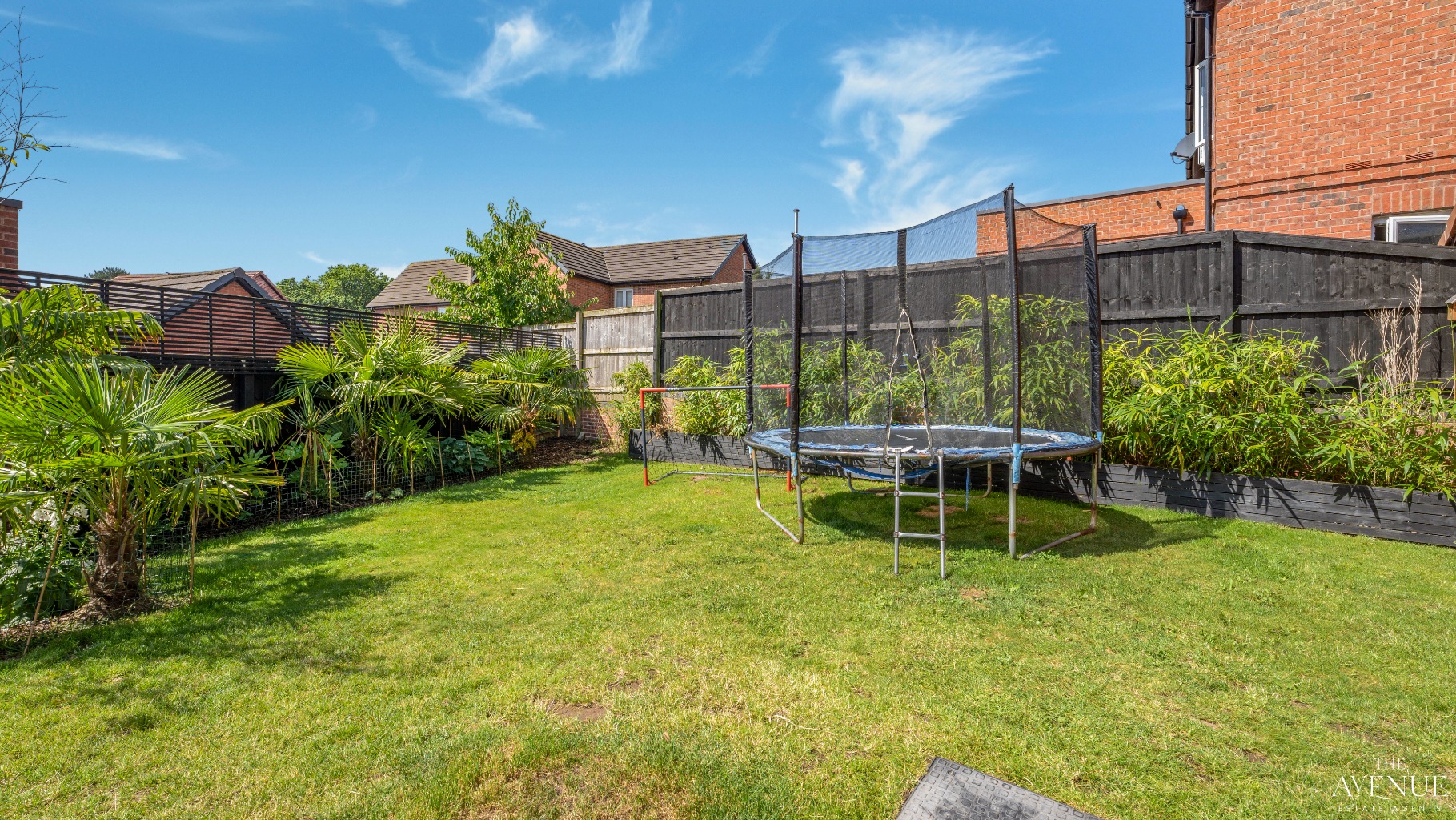 6 bed detached house for sale in Damstead Park Avenue, Alfreton 24