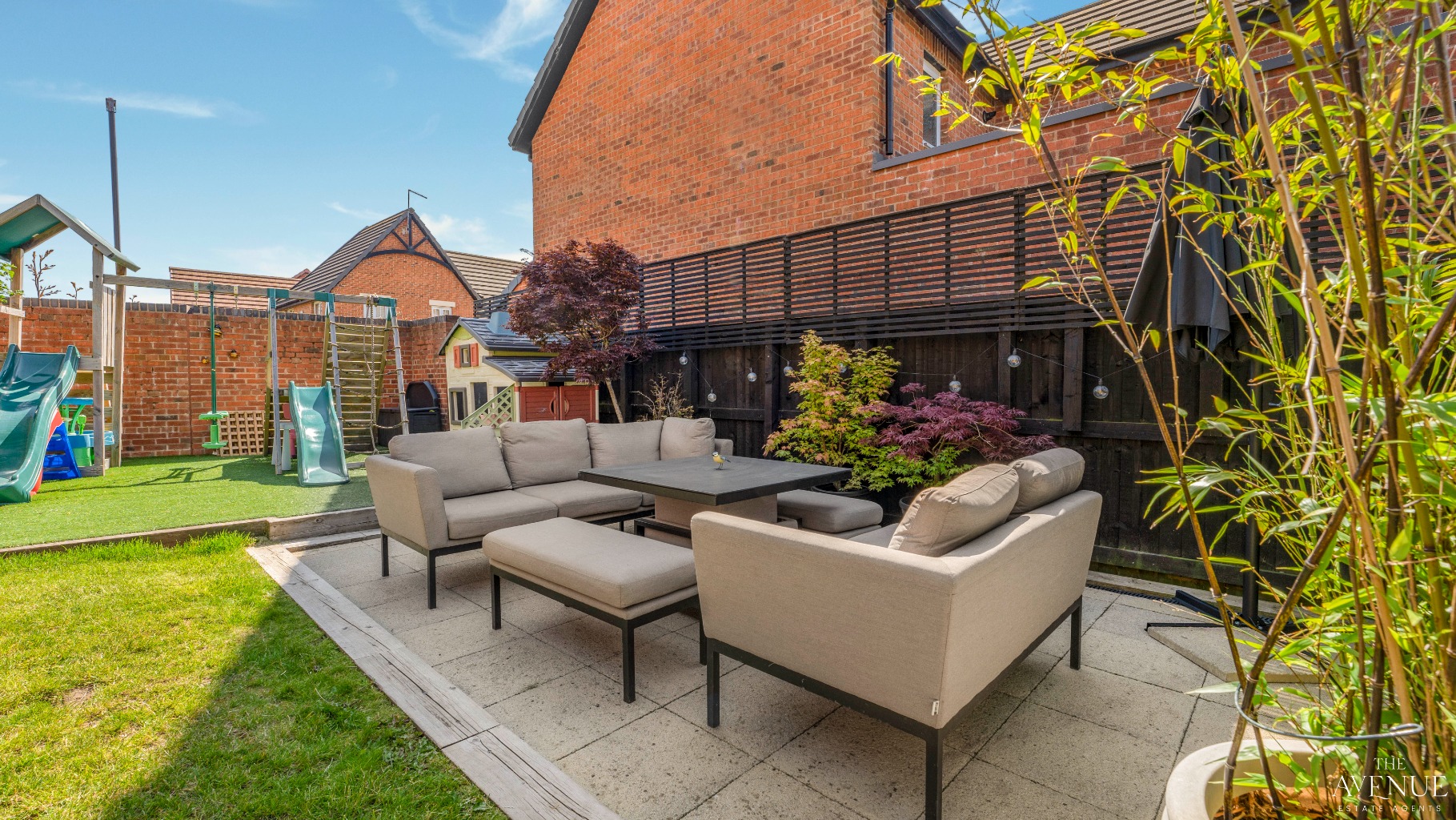 6 bed detached house for sale in Damstead Park Avenue, Alfreton 25