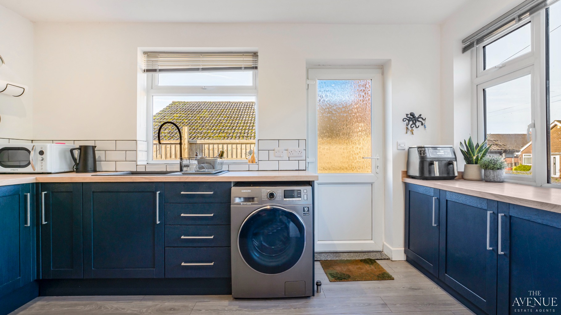 2 bed detached bungalow for sale in Valley View, Belper 9