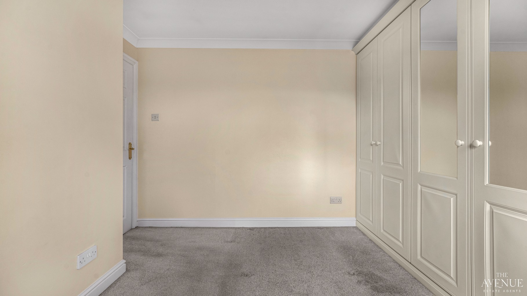 3 bed detached house for sale in Lark Court, Swanwick 15