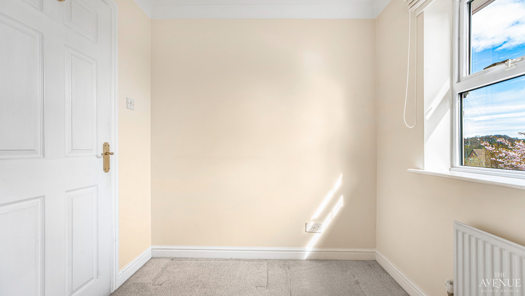 3 bed detached house for sale in Lark Court, Swanwick 16