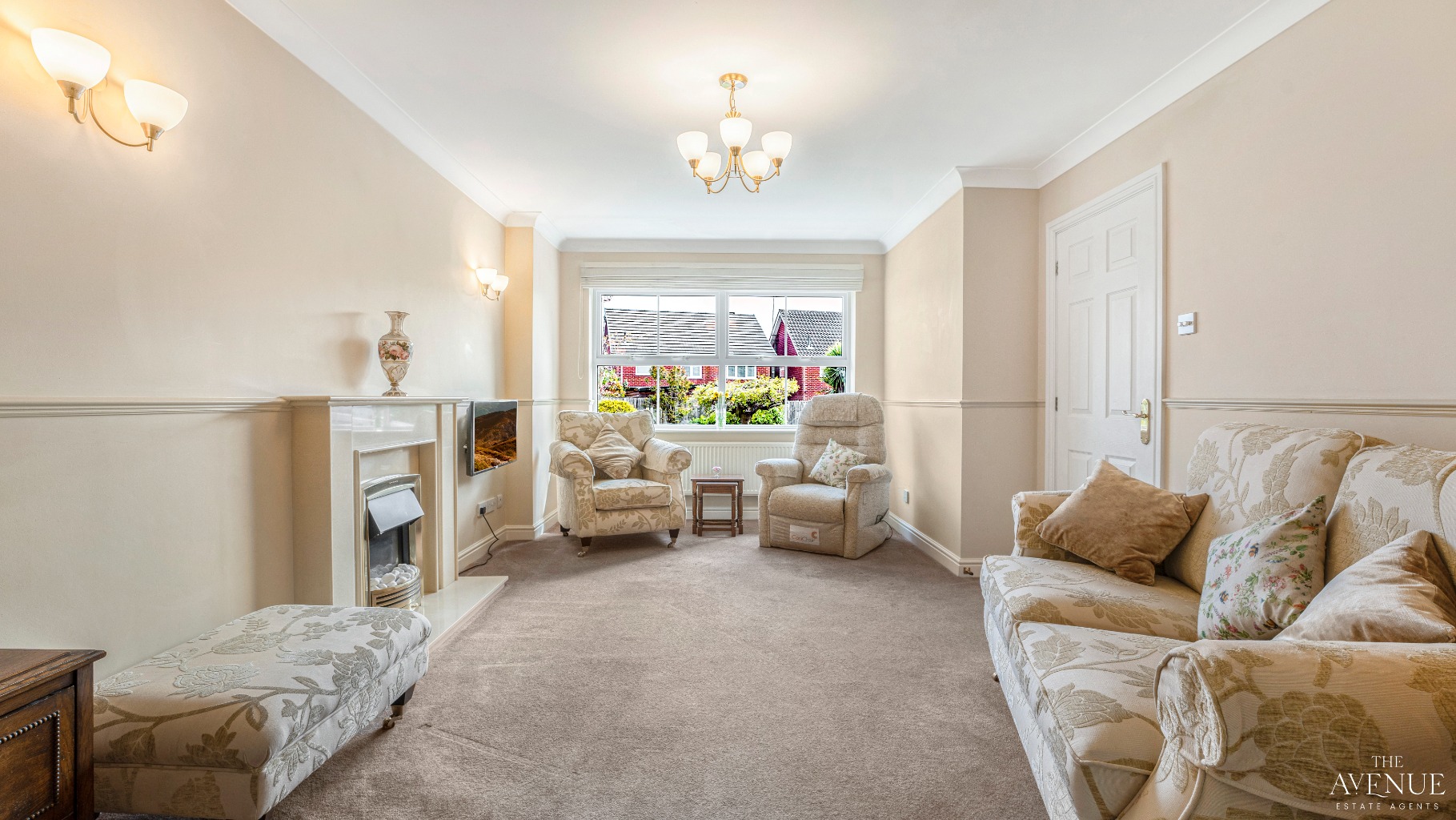 3 bed detached house for sale in Lark Court, Swanwick 1