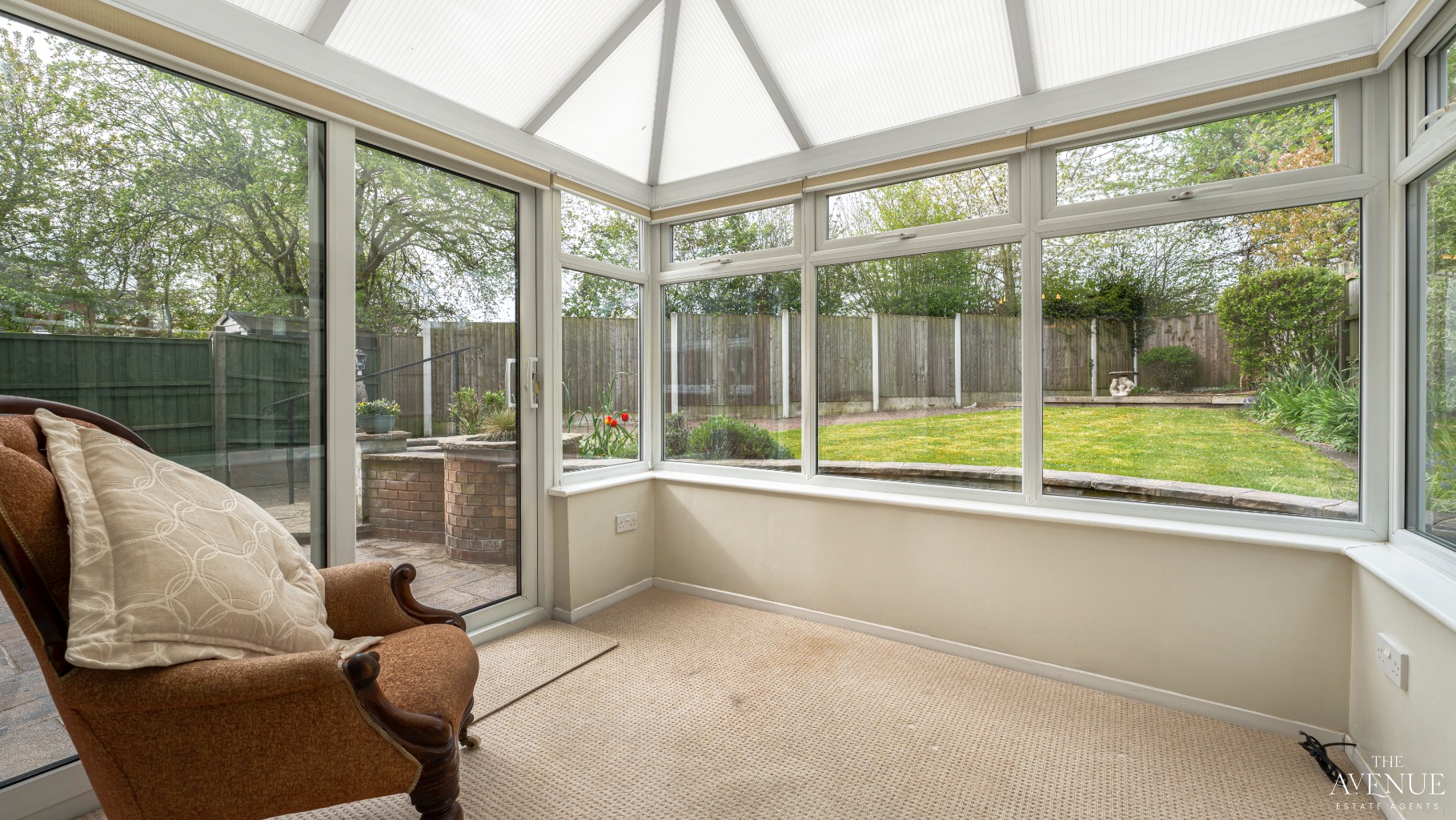 3 bed detached house for sale in Lark Court, Swanwick 9