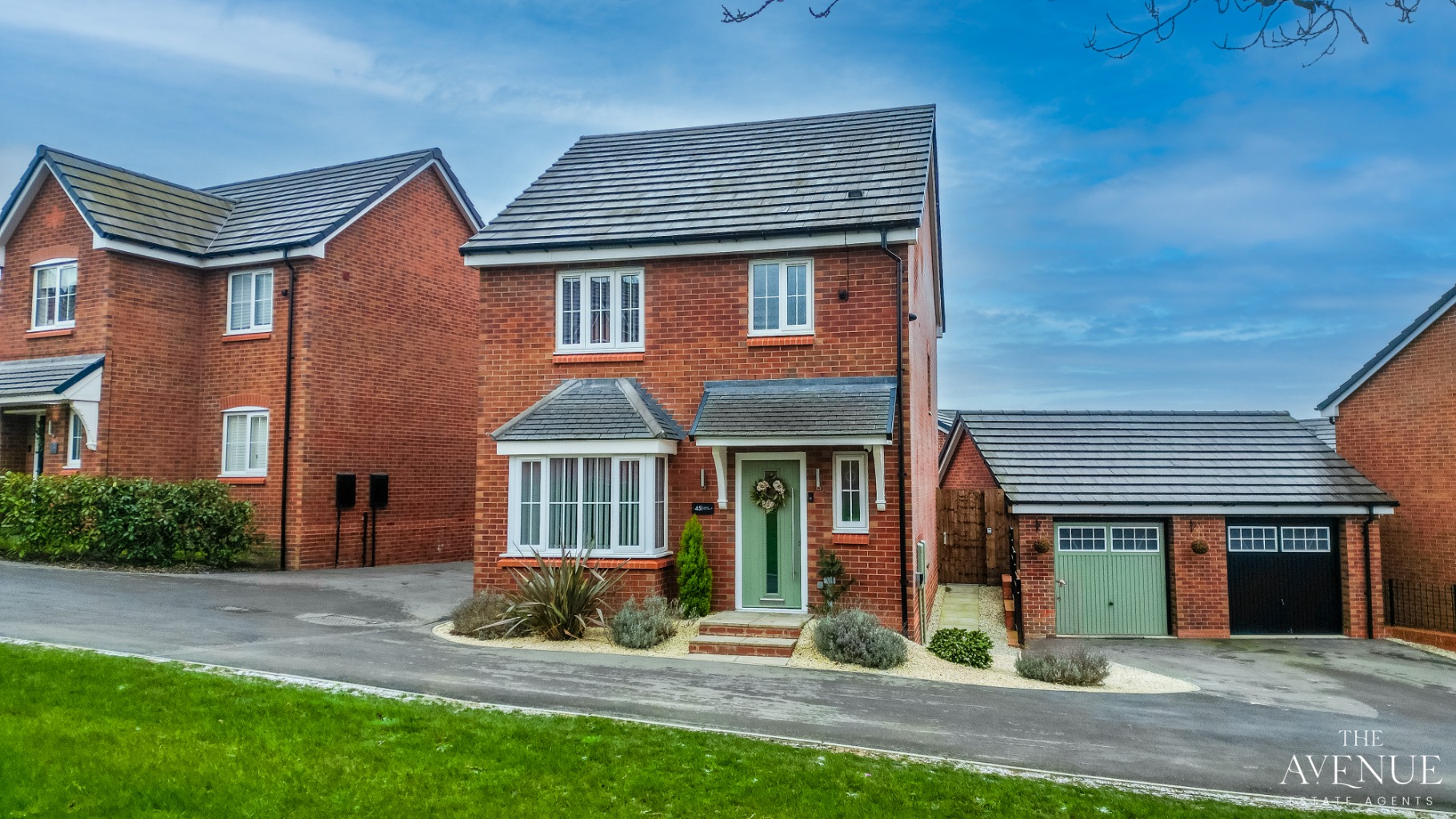 3 bed detached house for sale in Coppice Farm Road, Ripley  - Property Image 1