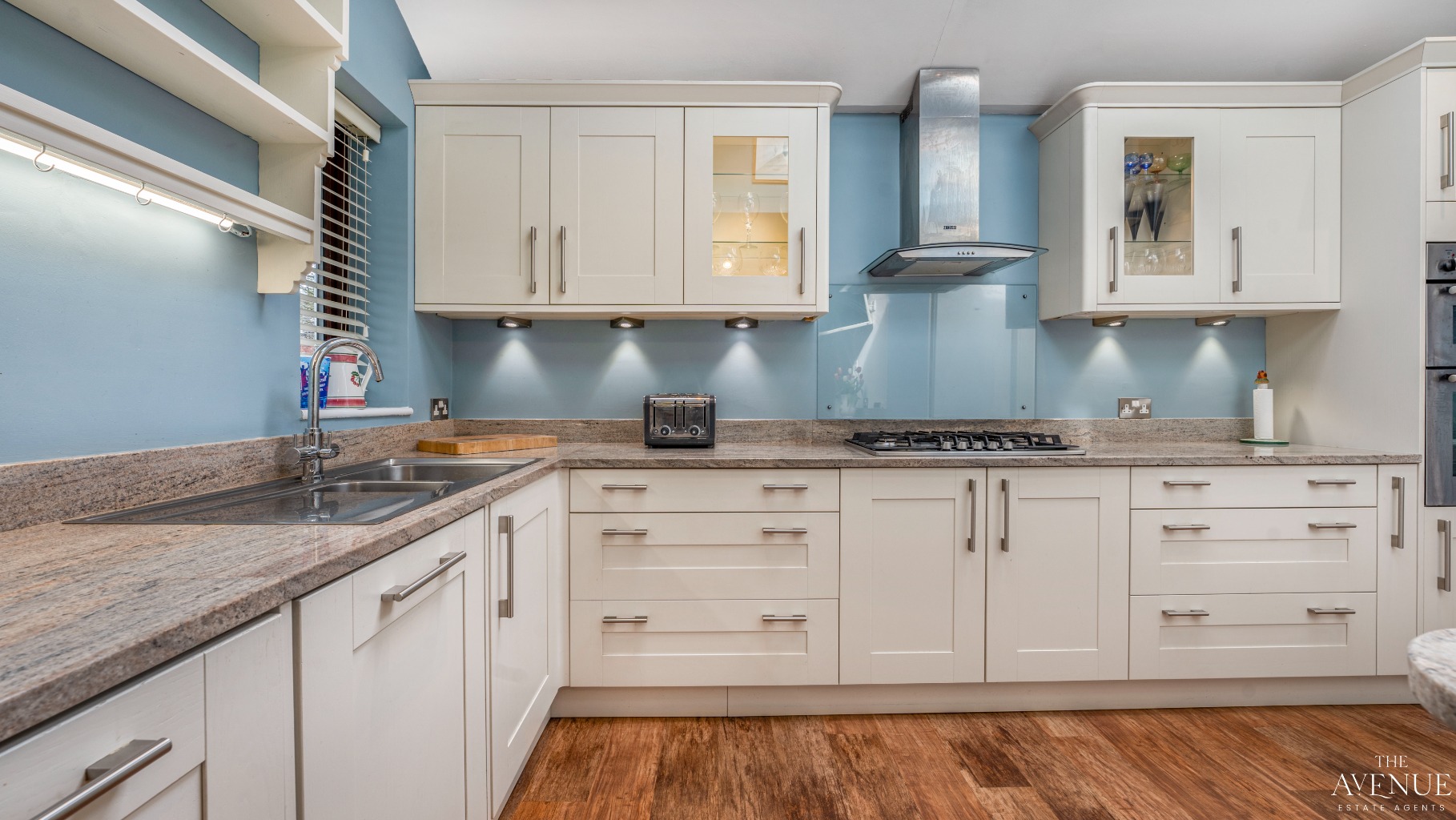 4 bed detached house for sale in Ashgrove Court, Oakwood  - Property Image 7