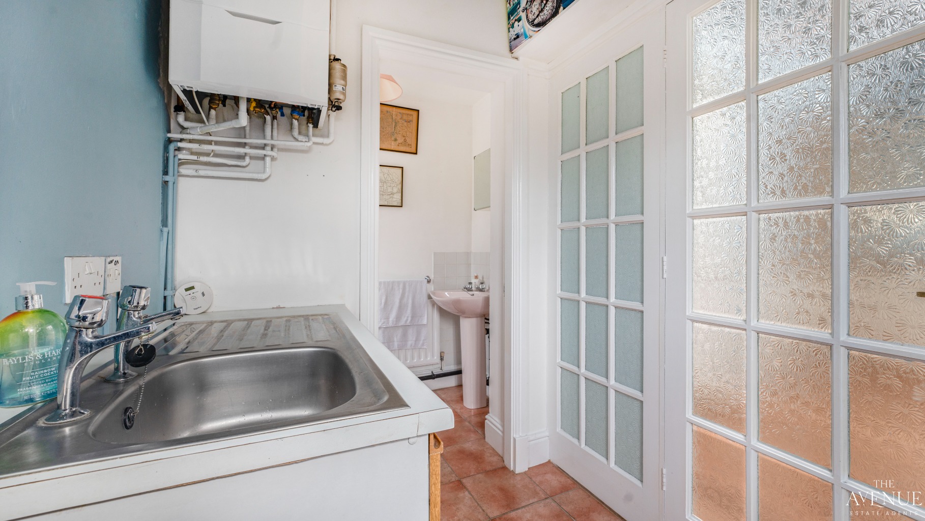 4 bed detached house for sale in Ashgrove Court, Oakwood 9