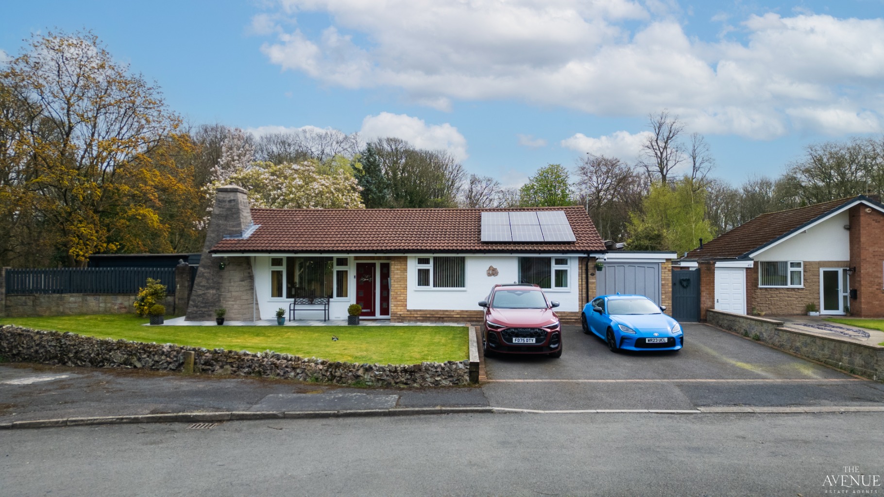 3 bed detached bungalow for sale in Spring Road, Riddings